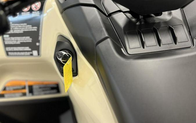 2026 Can-Am® Outlander Pro HD7