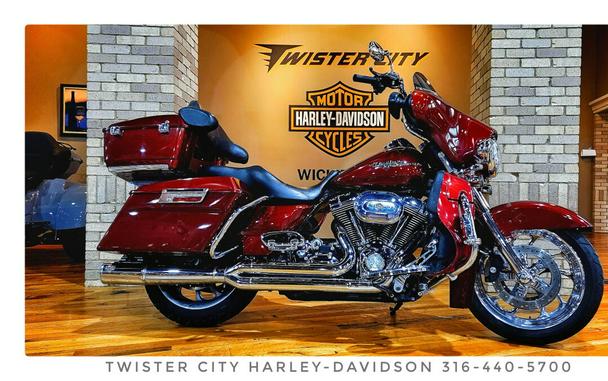 USED 2010 Harley-Davidson® Street Glide®, FLHX