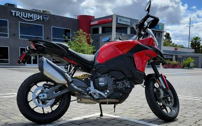 2025 Ducati Multistrada V2