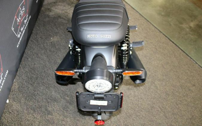 2027 Moto Guzzi V7 Stone