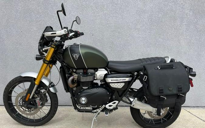 2022 Triumph Scrambler 1200 XE Matt Khaki Green Matt Jet Black