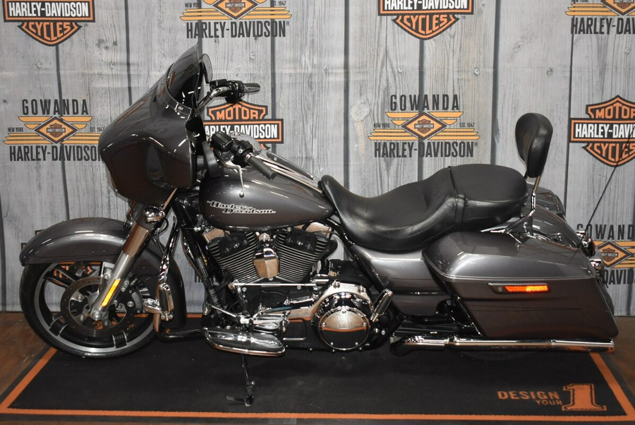 FLHXS 2015 Street Glide Special