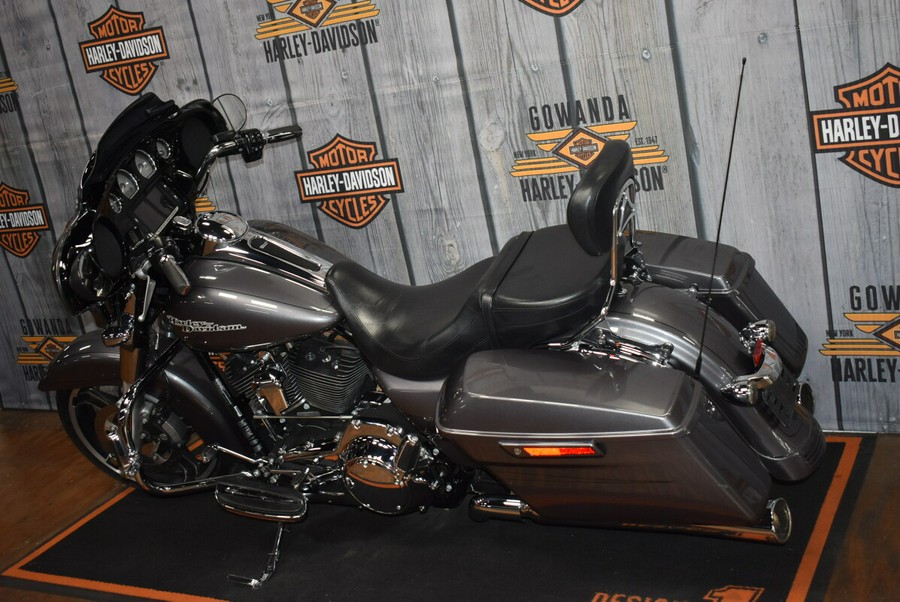 FLHXS 2015 Street Glide Special