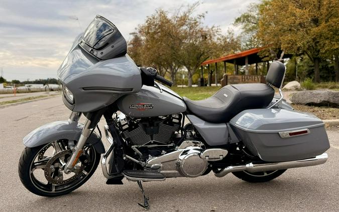 2026 Harley-Davidson Street Glide SOLO FLHX