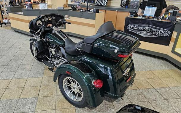 2024 Harley-Davidson Trike FLHTCUTG - Tri Glide Ultra