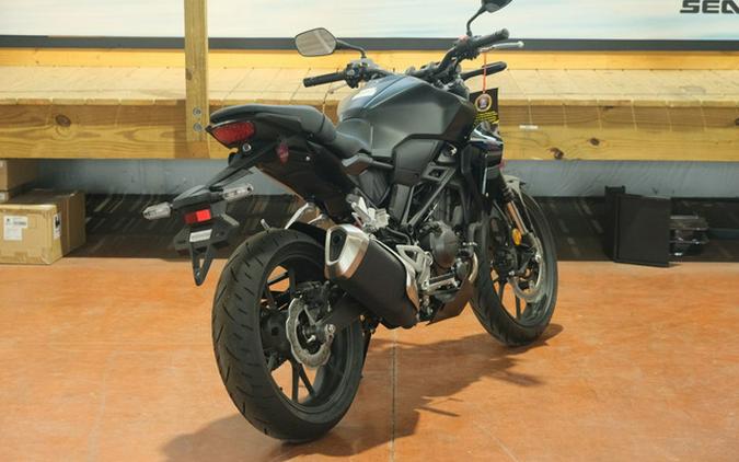 2025 Honda CB300R