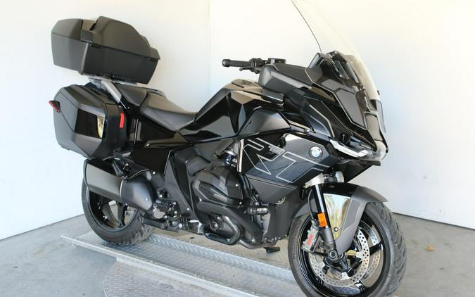 2026 BMW Motorrad R 1300 RT