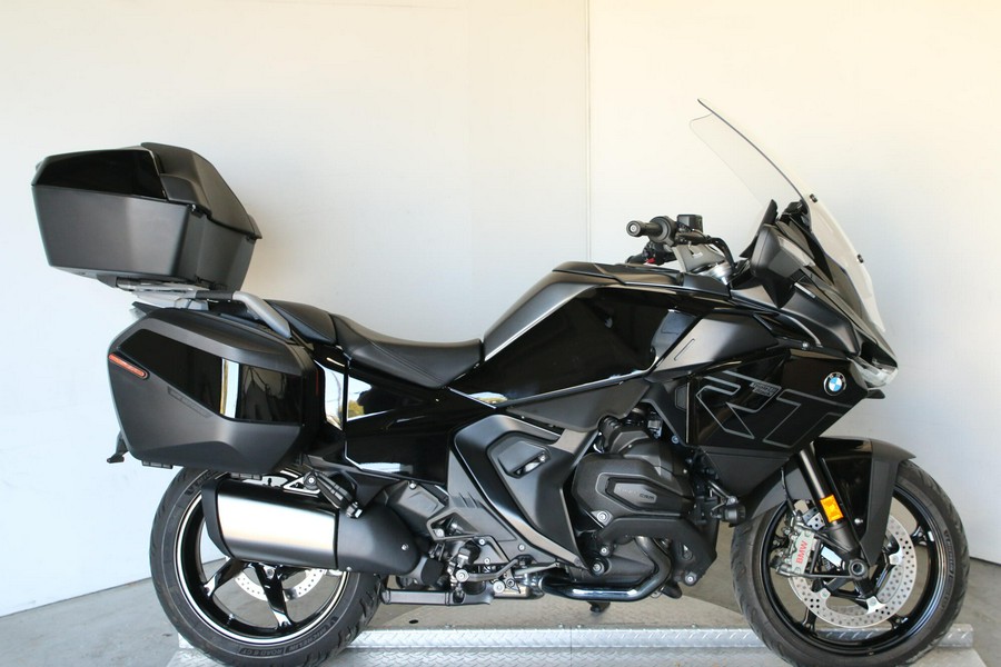 2026 BMW Motorrad R 1300 RT