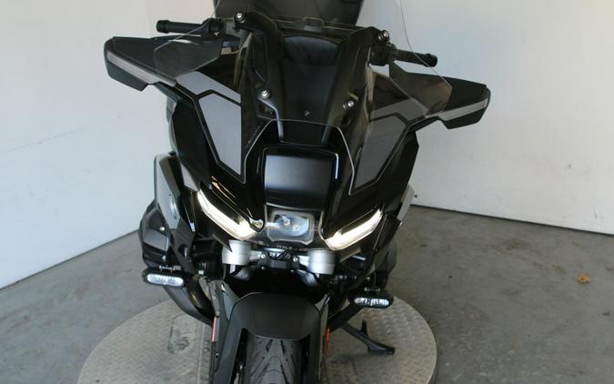 2026 BMW Motorrad R 1300 RT