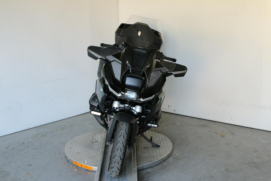 2026 BMW Motorrad R 1300 RT
