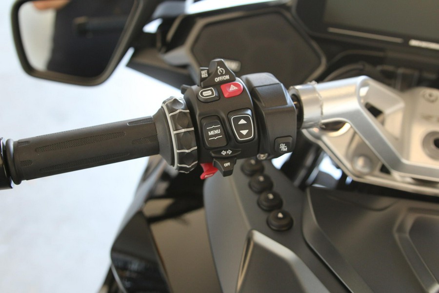 2026 BMW Motorrad R 1300 RT