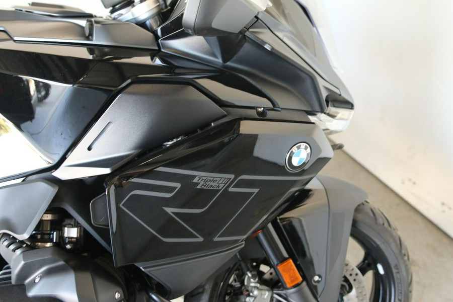 2026 BMW Motorrad R 1300 RT