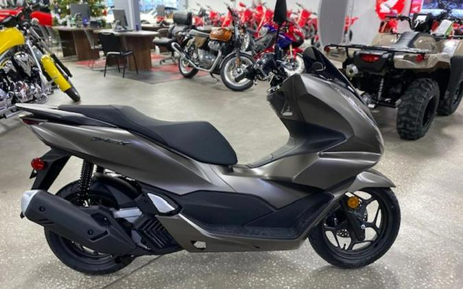 2023 Honda® PCX