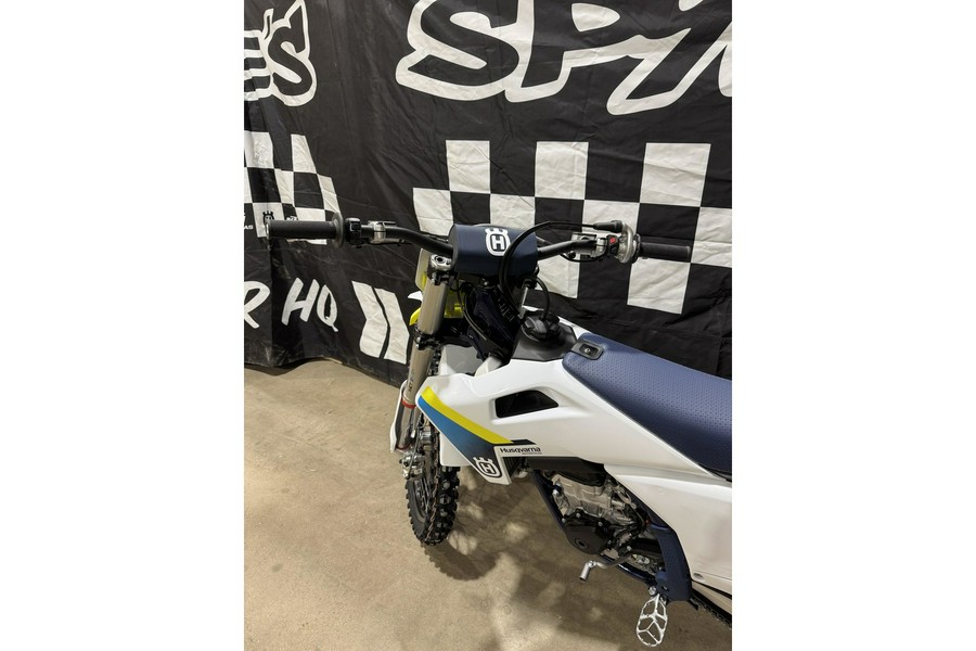 2025 FC 450 - Husqvarna Motorcycles
