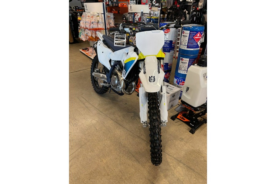 2025 FC 450 - Husqvarna Motorcycles