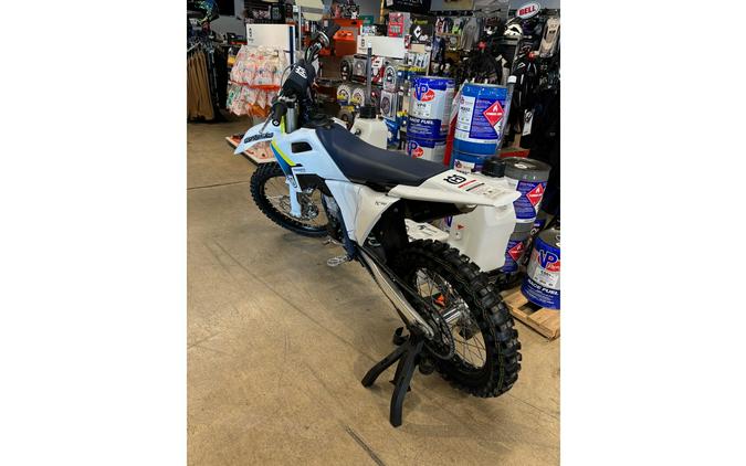 2025 Husqvarna Motorcycles FC 450