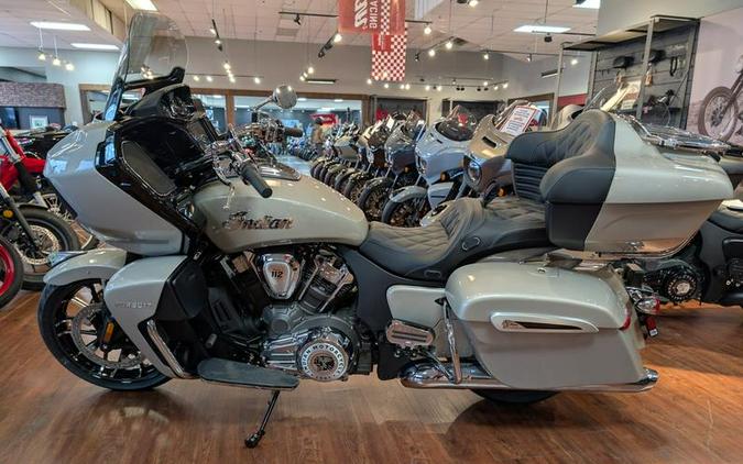 2026 Indian Motorcycle® Pursuit® Limited 112 Black Metallic
