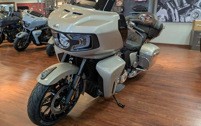 2026 Indian Motorcycle® Pursuit® Limited 112 Black Metallic