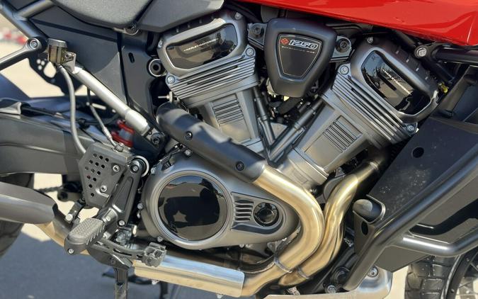 2026 Harley-Davidson® RA1250S Pan America® Blood Orange