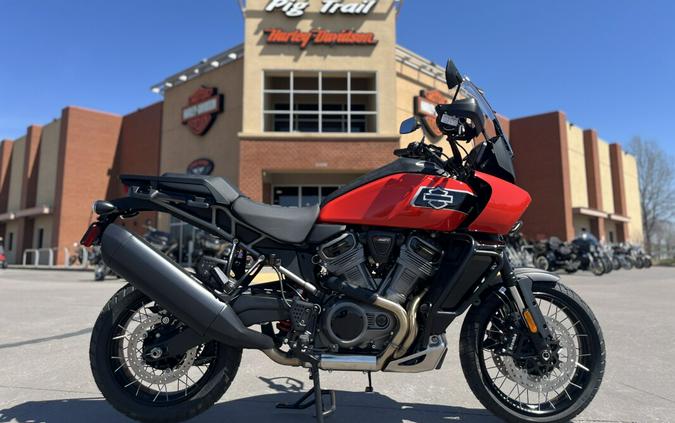 2026 Harley-Davidson® RA1250S Pan America® Blood Orange