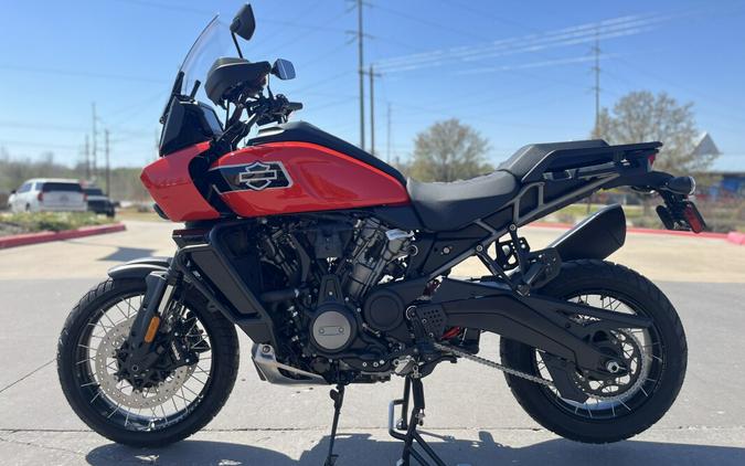2026 Harley-Davidson® RA1250S Pan America® Blood Orange
