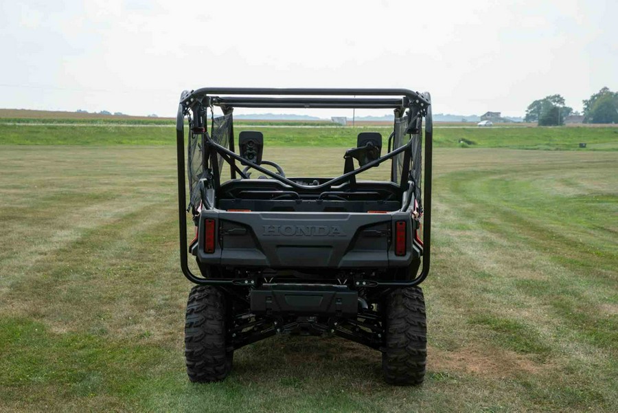 2023 Honda Pioneer 1000-5 Deluxe