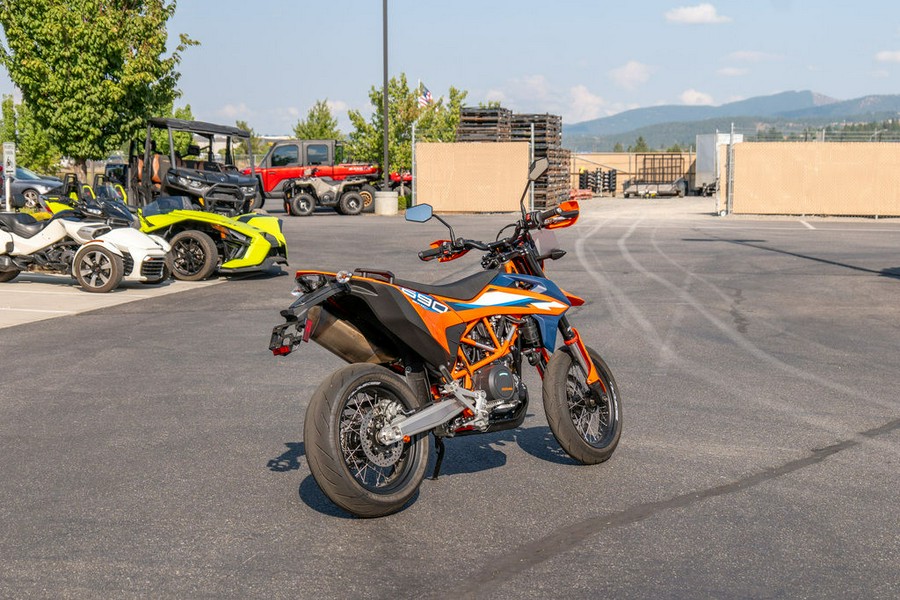 2023 KTM SMC 690 R