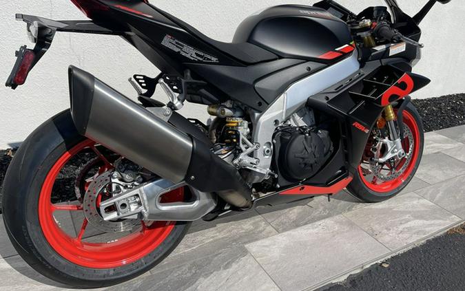 2024 Aprilia RSV4 1100