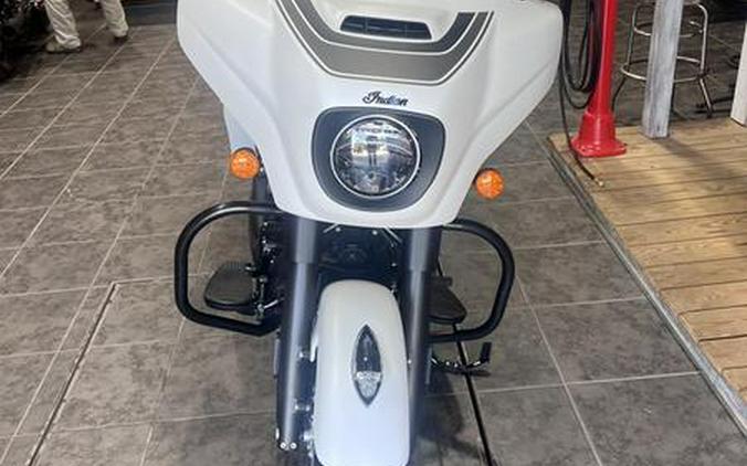 2024 Indian Motorcycle® Chieftain® Dark Horse® Ghost White Metallic Smoke
