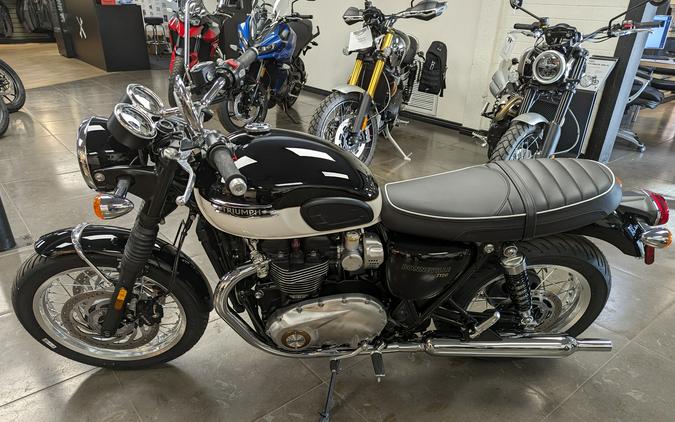 2024 Triumph Bonneville T120