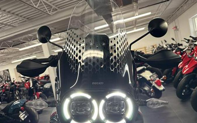 2025 Ducati DesertX Rally