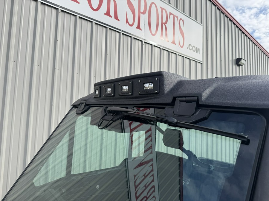 2026 Can-Am Defender XT CAB HD11