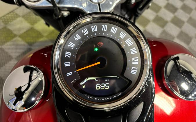 2019 Harley-Davidson Softail Heritage Classic 114