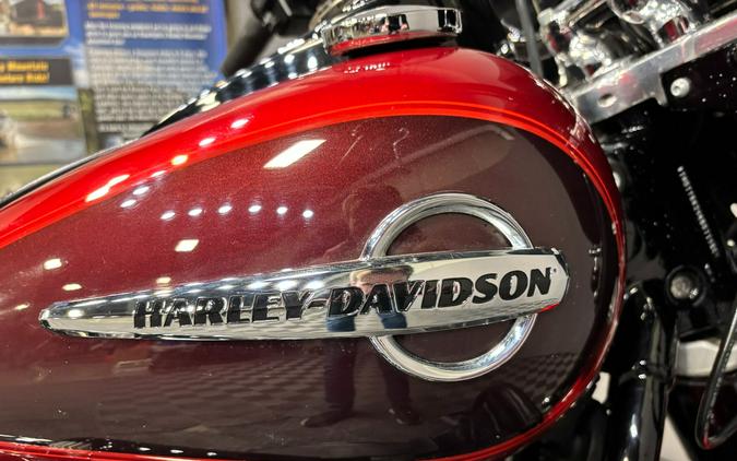 2019 Harley-Davidson Softail Heritage Classic 114