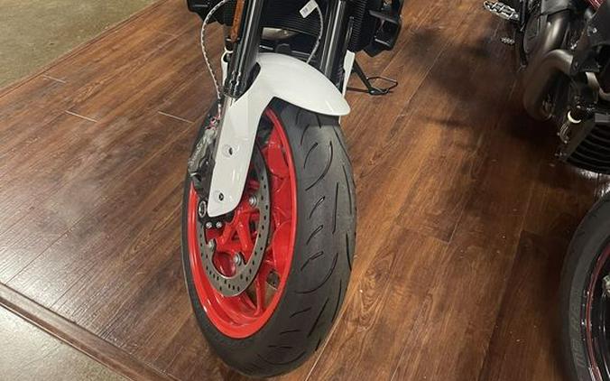 2023 Indian Motorcycle® FTR Sport White Lightning/Indy Red