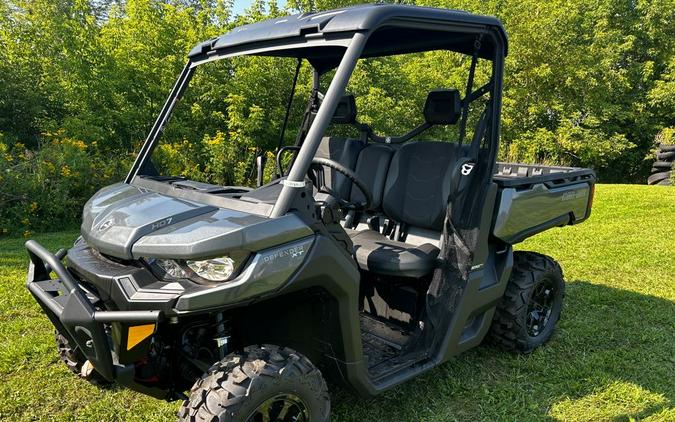 2024 Can-Am Defender XT HD7