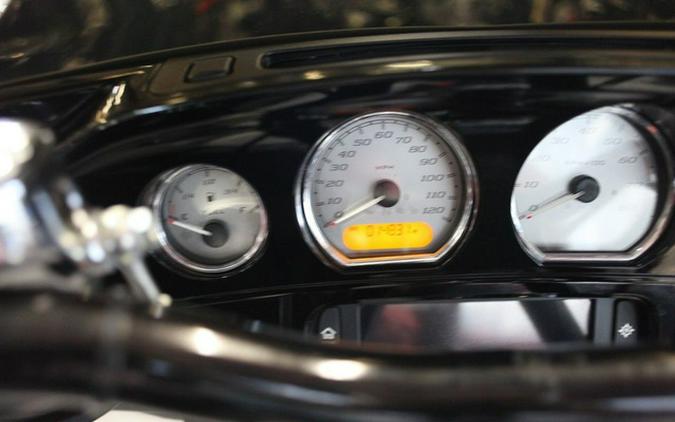 2015 Harley-Davidson FLHXS - Street Glide Special