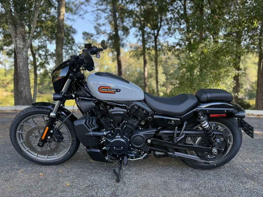 RH975S 2025 Nightster™ Special