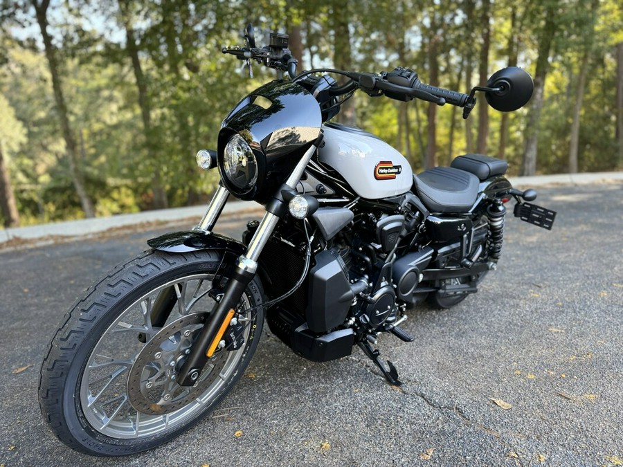 RH975S 2025 Nightster™ Special