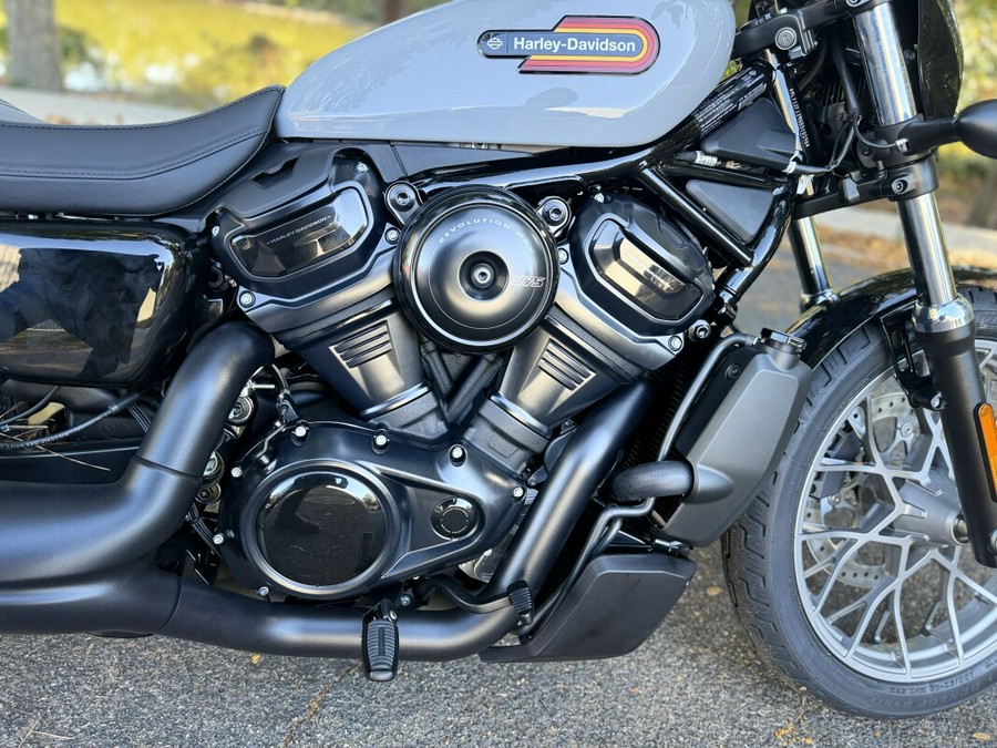 RH975S 2025 Nightster™ Special