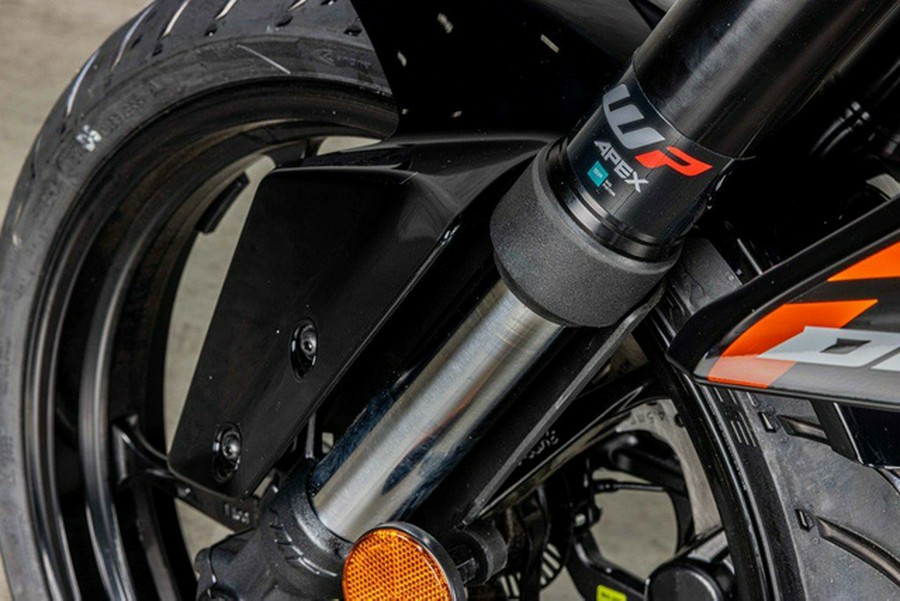2026 KTM Duke 250