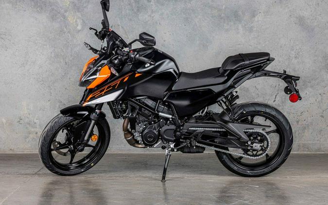 2026 KTM 250 DUKE Black - TN024829
