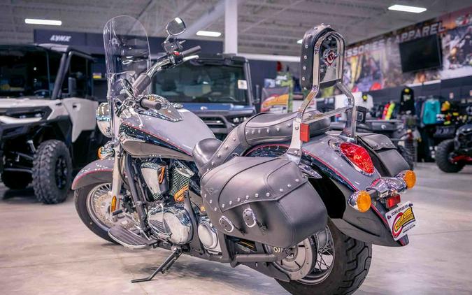 2023 Kawasaki Vulcan® 900 Classic