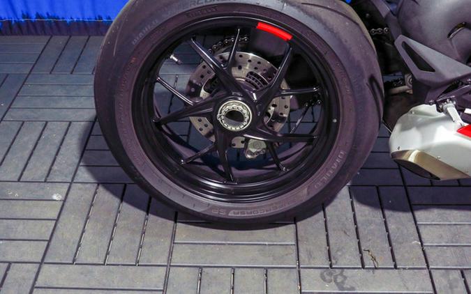 2024 Ducati Panigale V4 Red V4