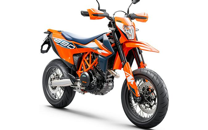 2024 KTM 690 SMC R