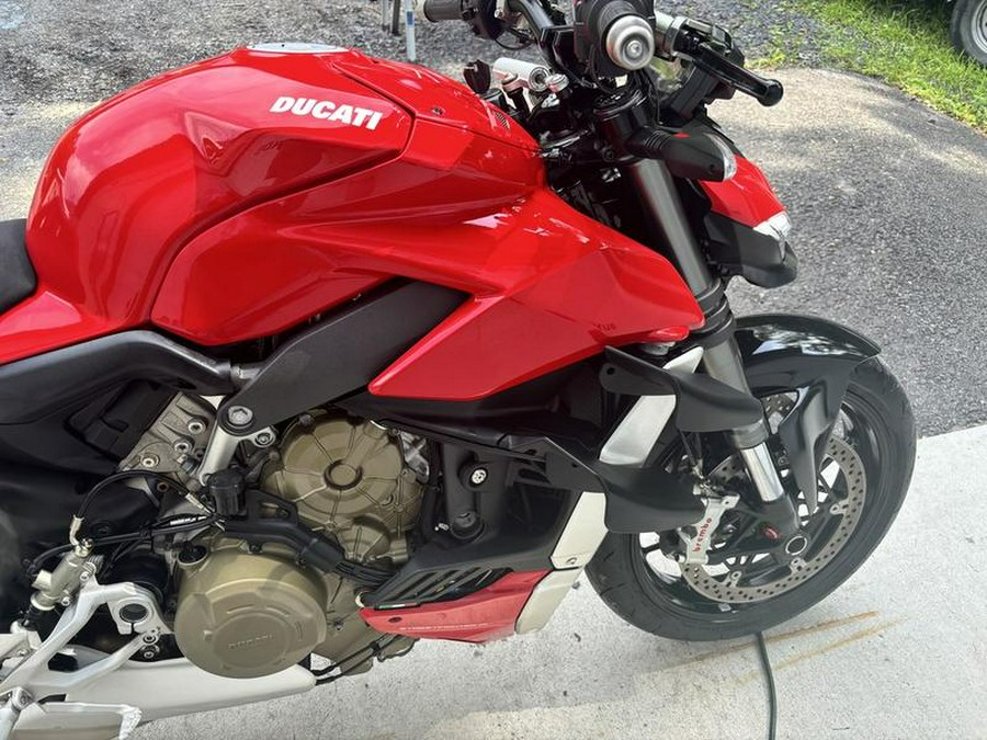 2021 Ducati Streetfighter V4 Ducati Red