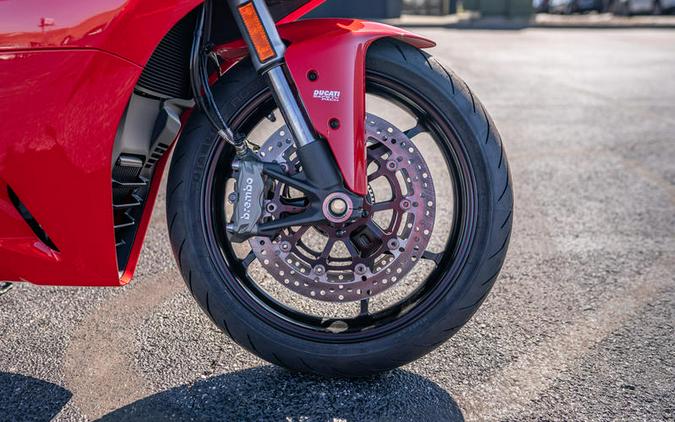 2023 Ducati SuperSport 950 Ducati Red