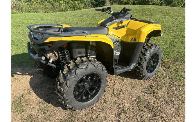 2024 Can-Am ***DEMO***ATV OUTL XT 700 YL 24