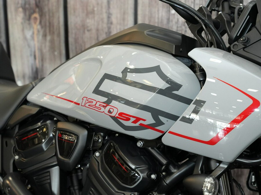 New 2025 Harley-Davidson Pan America 1250 ST Motorcycle For Sale In Raleigh, North Carolina