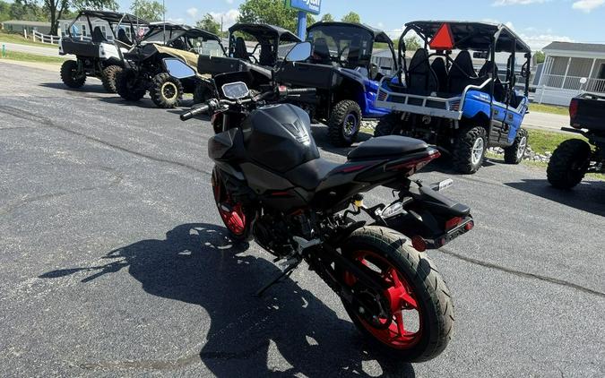 2024 Kawasaki Z500 SE ABS